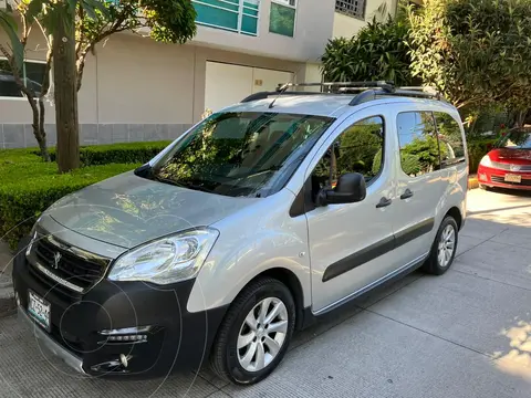 Peugeot Partner Tepee 1.6L HDi usado (2019) color Plata precio $290,000