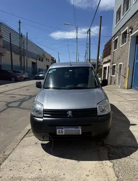 Peugeot Partner Furgon Confort 1.6 HDi usado (2024) color Gris Aluminium financiado en cuotas(anticipo $13.400.000 cuotas desde $520.000)