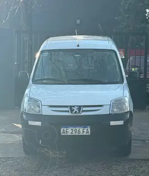 Peugeot Partner Furgon Confort 1.6 HDi usado (2022) color Blanco financiado en cuotas(anticipo $5.999.999)