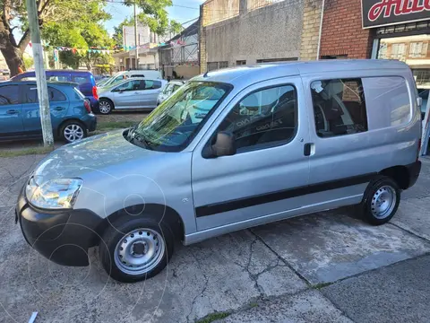 Peugeot Partner Furgon Confort 1.6 5 plazas usado (2018) color Gris Aluminium precio $10.000.000