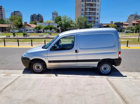 Peugeot Partner Furgon Confort 1.6 usado (2022) color Gris Aluminium financiado en cuotas(anticipo $4.000.000)