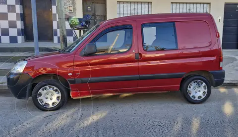 Peugeot Partner Furgon Confort HDi usado (2012) color Rojo precio $12.500.000