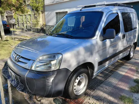 Peugeot Partner Furgon Confort Plus 5 Pas usado (2015) color Gris precio $14.500.000