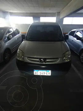 Peugeot Partner Furgon Confort 1.6 HDi 5 Plazas usado (2018) color Gris Aluminium precio u$s12.890