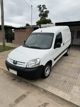 Peugeot Partner Furgon Confort 1.6 HDi usado (2018) color Blanco Banquise precio $7.000.000