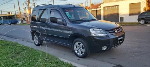foto Peugeot Partner Patagónica 1.4 usado (2015) color Gris Aluminium precio $1.790.000