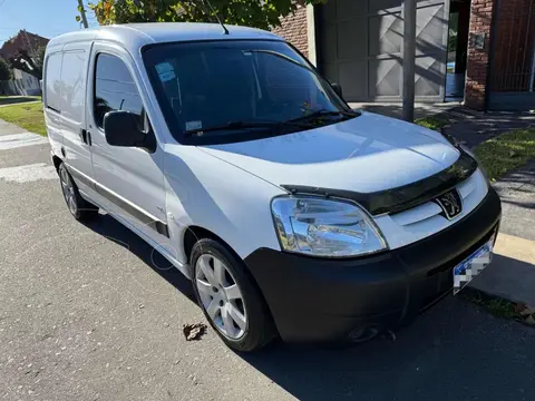 Peugeot Partner Furgon Confort 1.6 usado (2020) color Blanco Banquise financiado en cuotas(anticipo $6.000.000 cuotas desde $350)