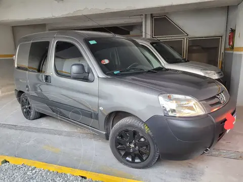 Peugeot Partner Furgon Confort 1.6 5 plazas usado (2021) color Gris Aluminium financiado en cuotas(anticipo $7.000.000)