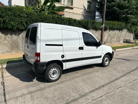 Peugeot Partner Furgon Confort 1.6 usado (2021) color Blanco financiado en cuotas(anticipo $8.000.000 cuotas desde $400.000)