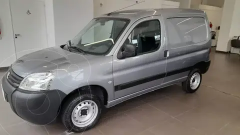 Peugeot Partner Furgon Confort 1.6 usado (2023) color Gris Aluminium financiado en cuotas(anticipo $6.500.000 cuotas desde $256.000)