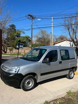 Peugeot Partner Furgon Confort 1.6 5 plazas usado (2021) color Gris Aluminium financiado en cuotas(anticipo $8.000.000 cuotas desde $250.000)