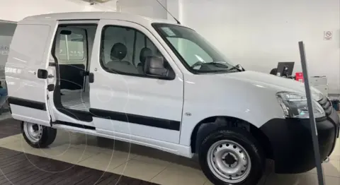 Peugeot Partner Furgon Confort 1.6 HDi nuevo color Blanco Banquise financiado en cuotas(anticipo $7.800.000 cuotas desde $330.000)