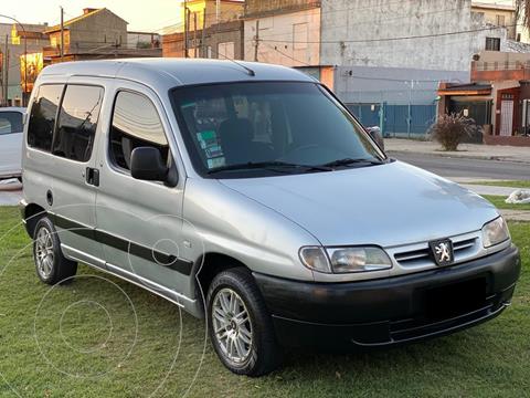 foto Peugeot Partner Furgón 1.9 DSL usado (2009) color Plata precio $890.000
