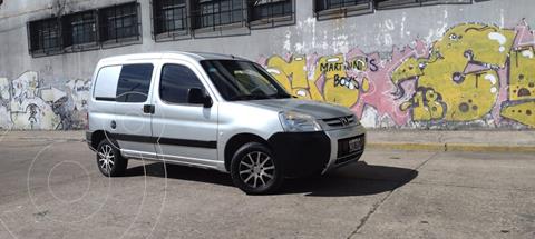 foto Peugeot Partner Furgón Confort HDi usado (2011) color Plata precio $1.260.000