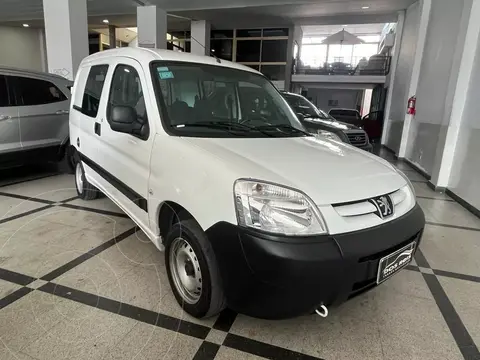 Peugeot Partner Furgon Confort 1.6 HDi usado (2024) color Blanco Banquise financiado en cuotas(anticipo $7.500.000 cuotas desde $248.000)