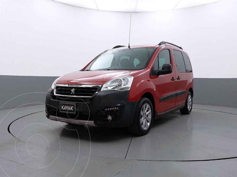 Peugeot Partner HDi Maxi usado (2018) color Rojo precio $281,999