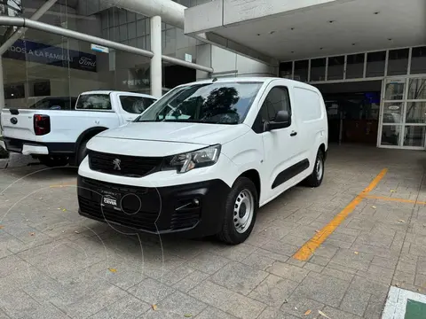 Peugeot Partner Maxi Pack usado (2021) color Blanco financiado en mensualidades(enganche $82,506 mensualidades desde $8,780)