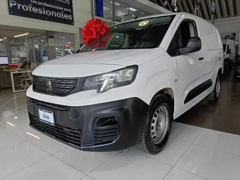 Peugeot Partner Maxi Pack Gasolina usado (2023) color Blanco financiado en mensualidades(enganche $95,374 mensualidades desde $7,296)