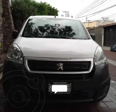 Peugeot Partner Maxi usado (2019) color Blanco precio $225,000