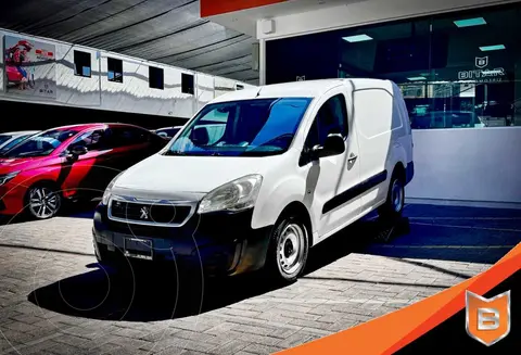 Peugeot Partner HDi Maxi usado (2019) color Blanco financiado en mensualidades(enganche $51,980 mensualidades desde $6,147)