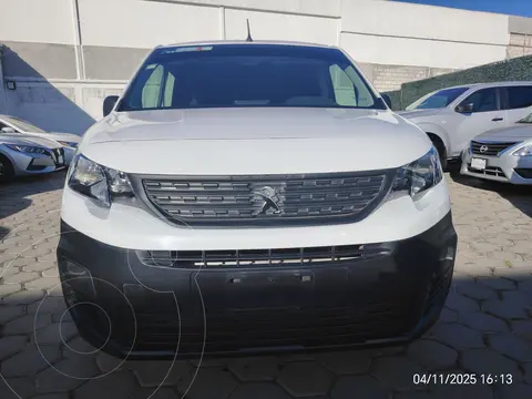 Peugeot Partner 1.6L Maxi HDi usado (2025) color Blanco precio $385,000