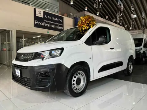 Peugeot Partner Maxi Pack usado (2022) color Blanco financiado en mensualidades(enganche $81,749 mensualidades desde $6,254)