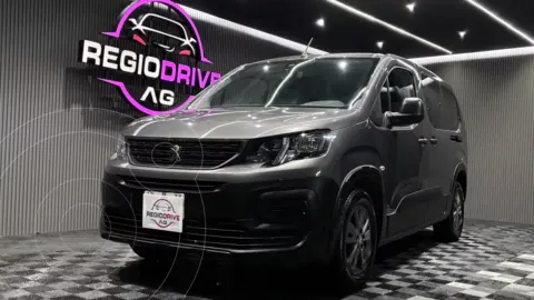 Peugeot Rifter Active usado (2024) color Gris Artemis precio $359,900