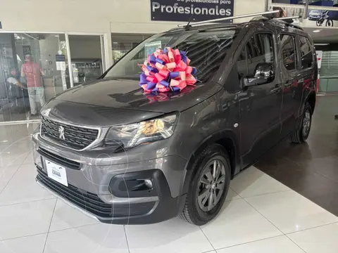 Peugeot Rifter Allure Pack Aut usado (2023) color Gris precio $409,999