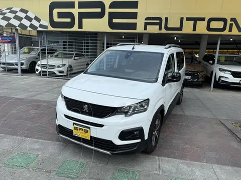 Peugeot Rifter GT Puretech usado (2023) color Blanco Banquise financiado en mensualidades(enganche $85,000 mensualidades desde $7,666)