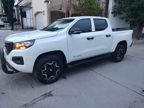 RAM 1200 Tradesman Crew Cab usado (2026) color Blanco precio $480,000