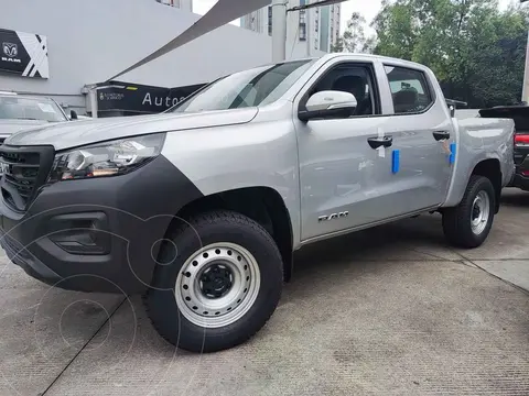 RAM 1200 Tradesman Crew Cab nuevo color Gris precio $492,900