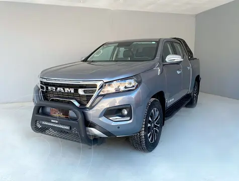 RAM 1200 Laramie Crew Cab usado (2025) color Gris precio $499,000