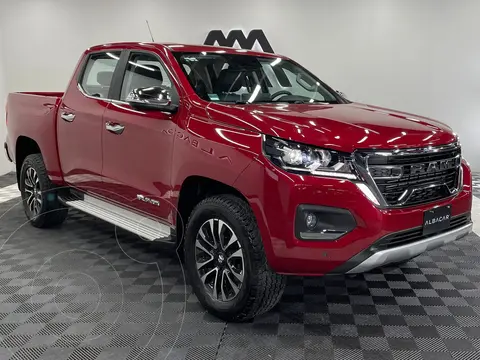 RAM 1200 Laramie Crew Cab usado (2025) color Rojo precio $569,999