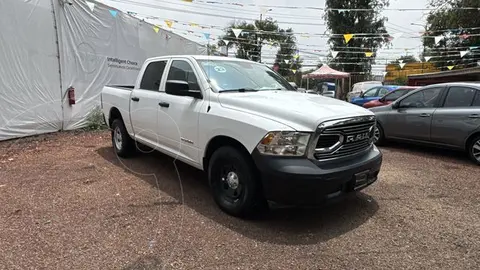 RAM 1500 Classic Crew Cab 4x2 V6 usado (2022) color Blanco precio $538,900