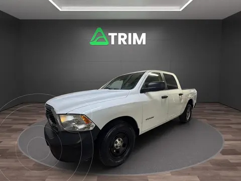 RAM 1500 Classic Crew Cab 4x2 V6 usado (2019) color Blanco precio $269,999