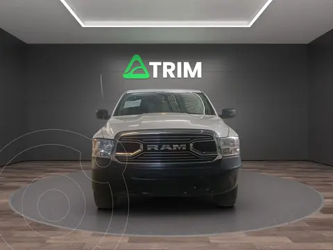 RAM 1500 RHO Crew Cab 4X4 usado (2019) color Blanco precio $259,999