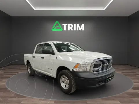 RAM 1500 RHO Crew Cab 4X4 usado (2019) color Blanco precio $311,500