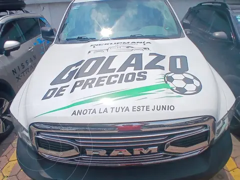 RAM 1500 Tradesman l6 4x4 usado (2020) color Blanco precio $255,000