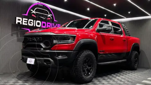 RAM 1500 TRX Crew Cab 4x4 usado (2022) color Rojo financiado en mensualidades(enganche $525,000 mensualidades desde $47,773)