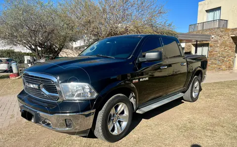 RAM 1500 Laramie 4x4 usado (2018) color Negro precio u$s42.000