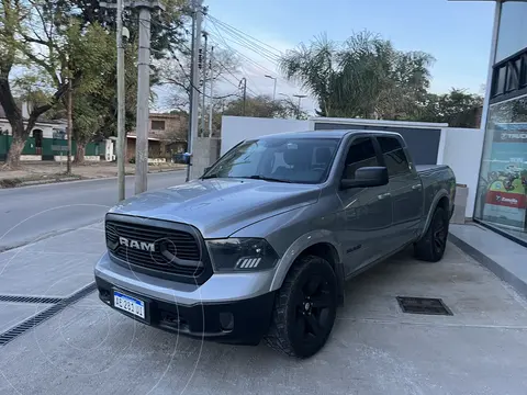 RAM 1500 Laramie 4x4 usado (2020) color Plata precio u$s46.000