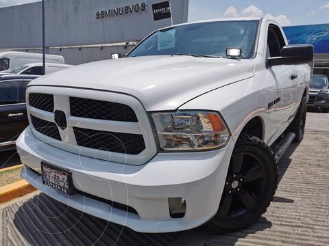 foto RAM 1500 Hemi Sport 5.7L 4x2 usado (2014) color Blanco precio $310,000