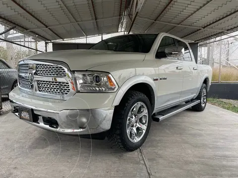 RAM 1500 Heavy Duty Laramie 5.7 4x4 usado (2017) color Blanco financiado en mensualidades(enganche $133,540 mensualidades desde $11,638)