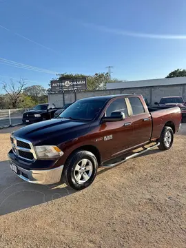 RAM 1500 SLT 1500 Trabajo 3.6L Aut 4x4 usado (2015) color Marron precio $300,000