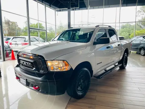 RAM 1500 SLT 1500 Crew Cab Trabajo 3.6L Aut 8 vel 4x2 usado (2020) color Blanco precio $535,000