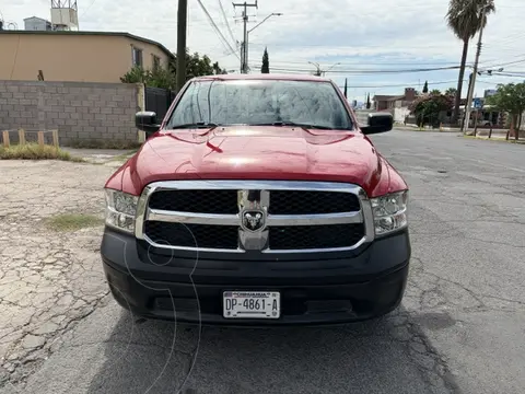 RAM 1500 SLT 1500 Trabajo 3.6L Aut 4x2 usado (2017) color Rojo precio $450,000