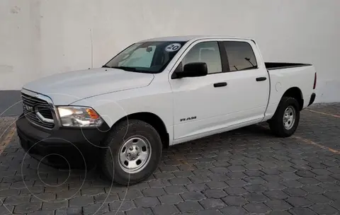 RAM 1500 SLT 1500 Crew Cab Trabajo 3.6L Aut 8 vel 4x2 usado (2020) color Blanco precio $426,000