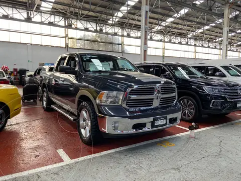 RAM 1500 Bighorn 1500 3.6L 4x4 usado (2017) color Gris Acero financiado en mensualidades(enganche $125,000 mensualidades desde $13,500)