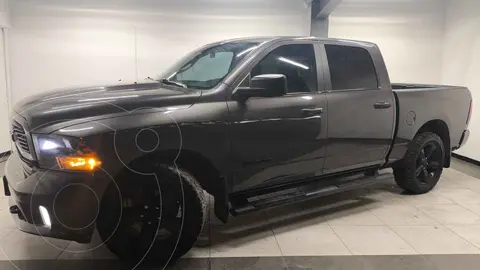 RAM 1500 SLT Crew Cab 5.7L 4x2 Trabajo usado (2021) color Gris financiado en mensualidades(enganche $147,400 mensualidades desde $14,541)