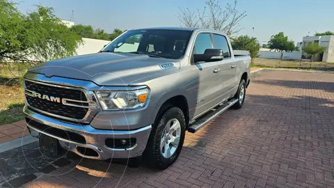 RAM 1500 Mild Hybrid Bighorn V6 usado (2022) color Plata precio $649,000